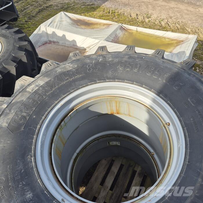 Green XLR85 650/85 R38 Další příslušenství k traktorům