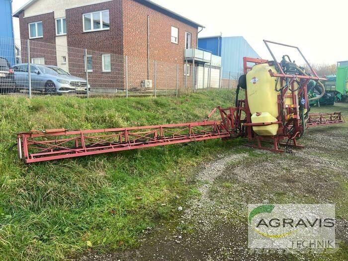 Hardi MEGA 1000 LTR. Tažené postřikovače