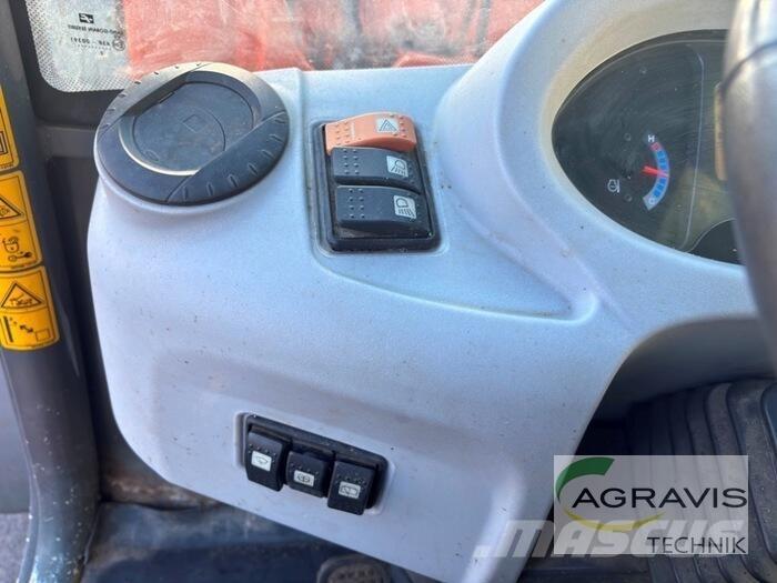 Hitachi ZW 95 Kolové nakladače