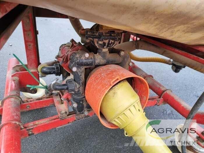 Holder F 815 HM Tažené postřikovače