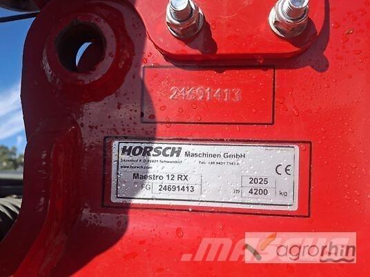 Horsch MAESTRO 12 RX Mechanické secí stroje