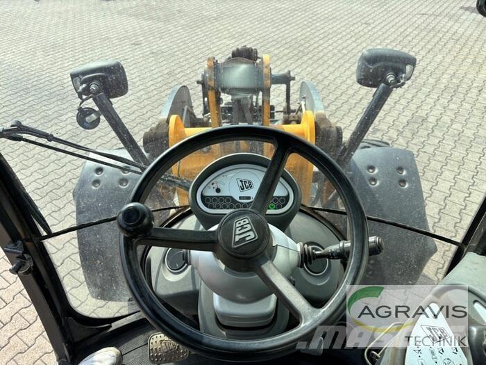 JCB 409 Kolové nakladače