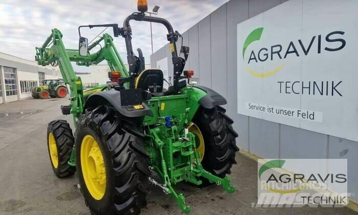 John Deere 5058 E Traktory