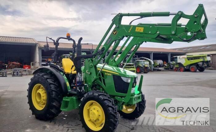 John Deere 5058 E Traktory