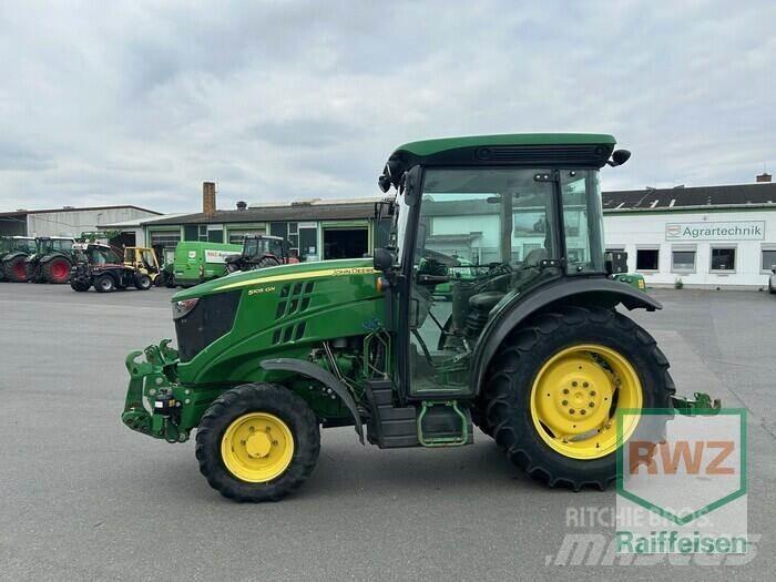 John Deere 5105 GN Traktory