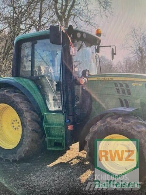 John Deere 6115 M Traktory