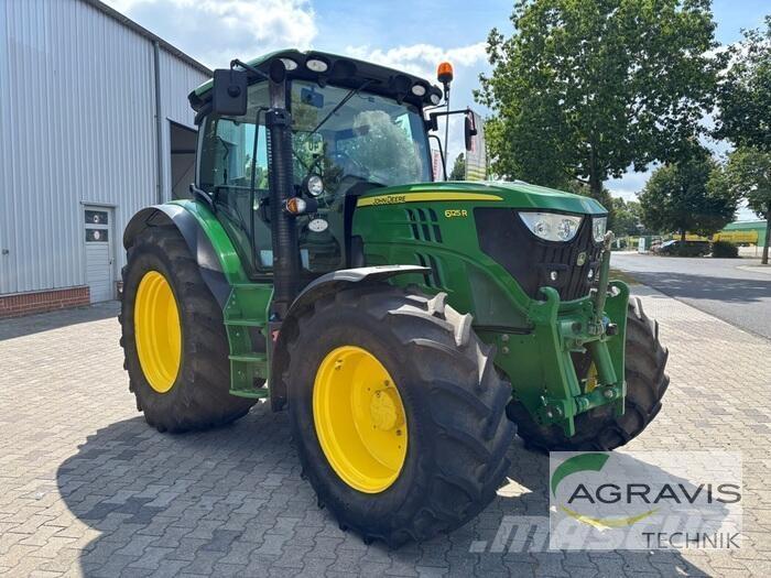 John Deere 6125 R Traktory