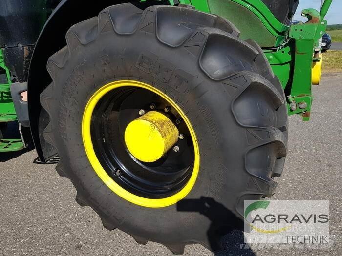 John Deere 6195 R Traktory