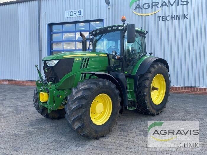 John Deere 6215 R Traktory