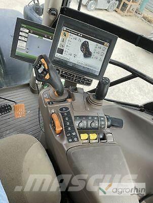 John Deere 6250R Traktory