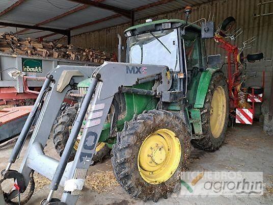 John Deere 6320 Traktory