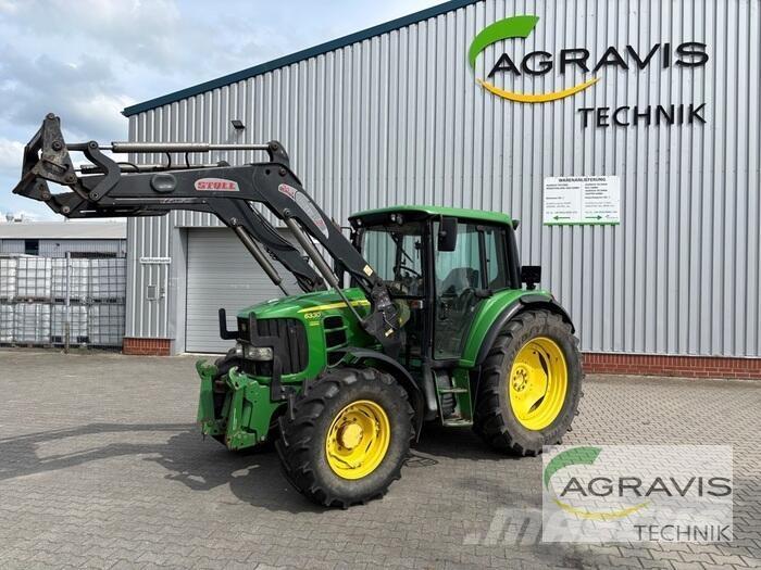 John Deere 6330 Traktory