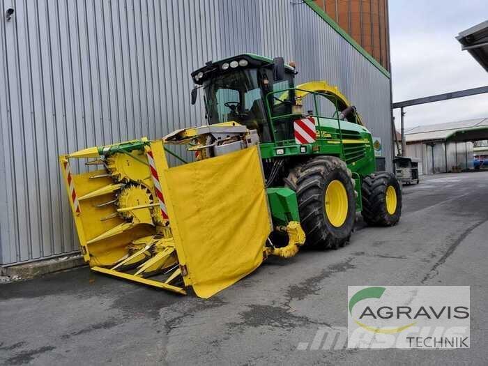 John Deere 7400 Samojízdné sekačky