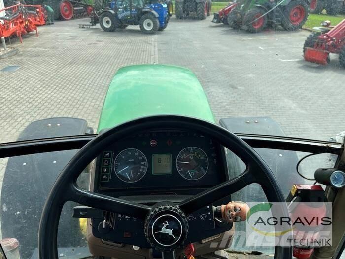 John Deere 7700 Traktory