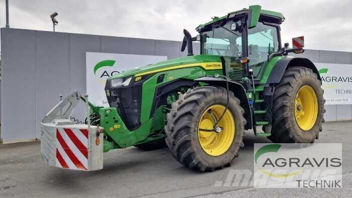 John Deere 8R 310 Traktory