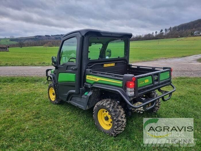 John Deere GATOR Kompaktní traktory