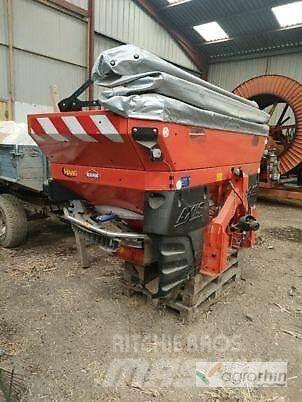 Kuhn Axis 20.2 M-EMC-W Rozmetadlo minerálních hnojiv