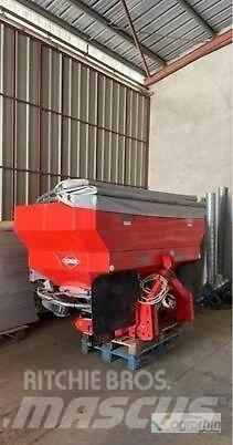 Kuhn Axis 40.1W Rozmetadlo minerálních hnojiv