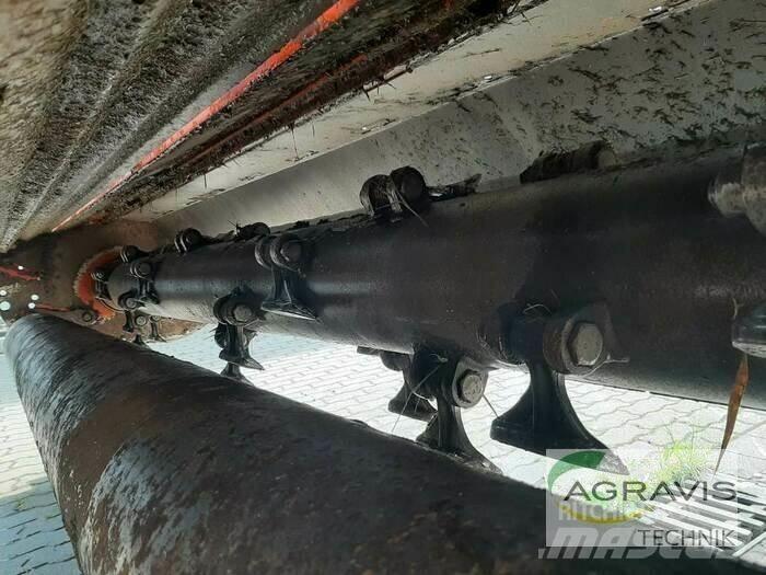Kuhn BP 8300 Štípačky a řezačky dřeva