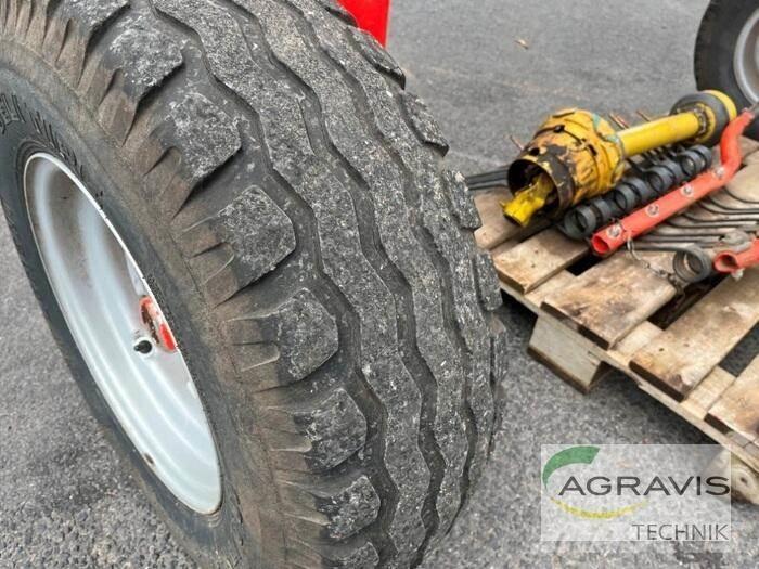 Kuhn GA 7501 Obraceče a shrabovače sena
