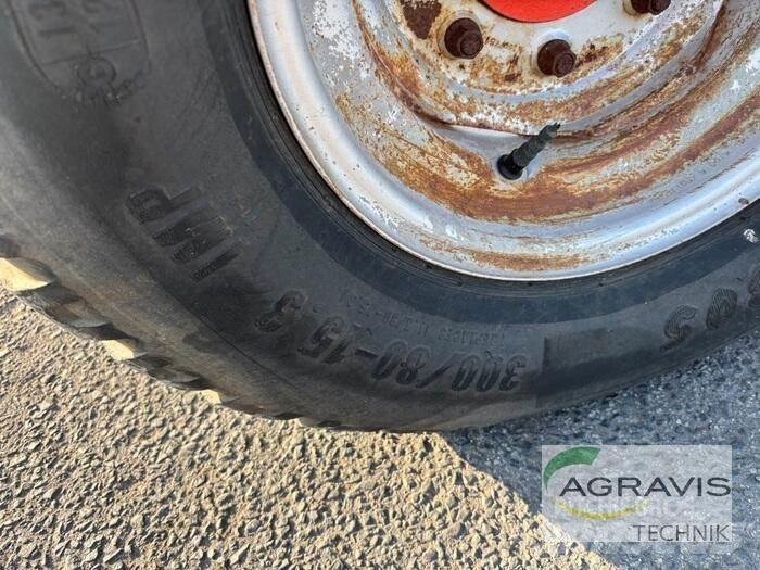 Kuhn GA 8521 Obraceče a shrabovače sena