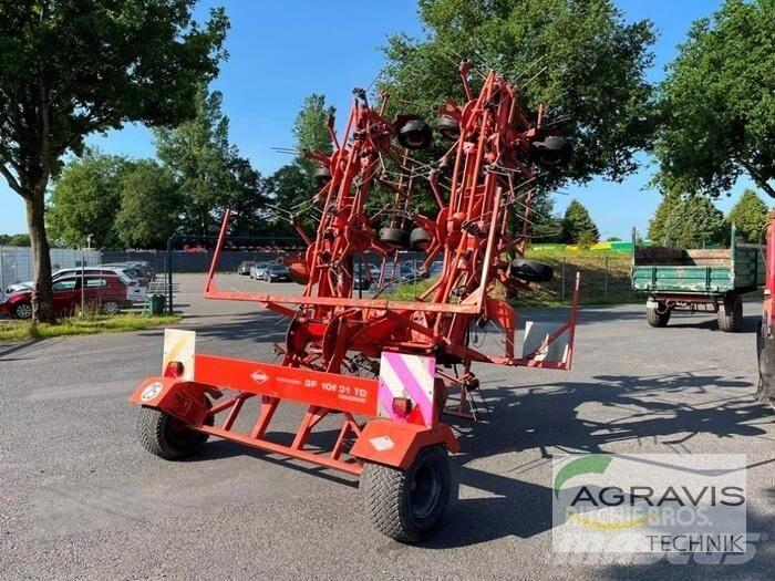 Kuhn GF 10601 TO Obraceče a shrabovače sena