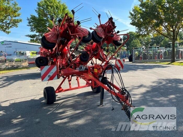 Kuhn GF 10802 T GII Obraceče a shrabovače sena