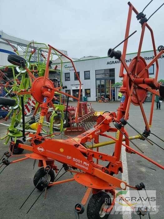 Kuhn GF 5001 MH Obraceče a shrabovače sena