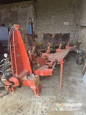 Kuhn VARIMASTER 123 Další stroje na zpracování půdy a příslušenství