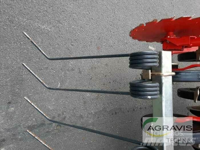 Kuhn VENTA LC 3000 Mechanické secí stroje