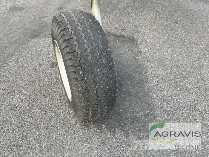 Kverneland 6965 Obraceče a shrabovače sena