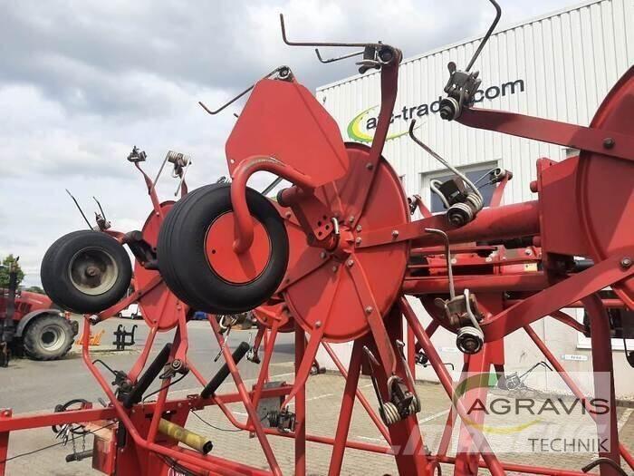 Lely LOTUS 1020 Obraceče a shrabovače sena