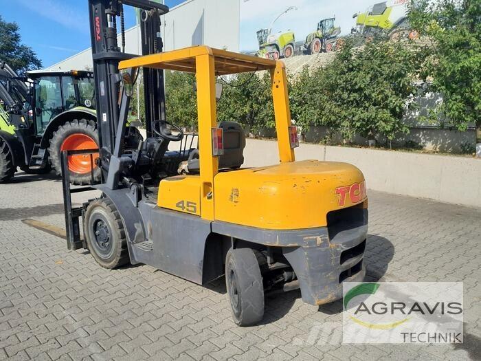 Manitou MI 25 D Další