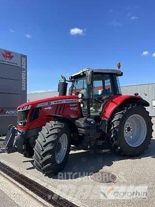 Massey Ferguson 7720S Traktory