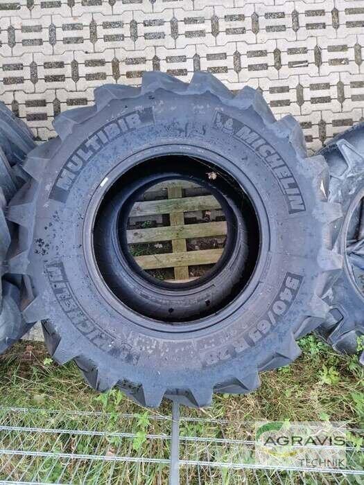 Michelin 540/65R28 Pneumatiky, kola a ráfky