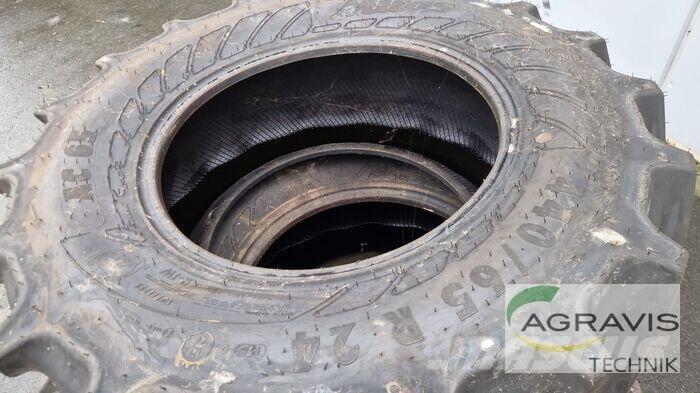Mitas 440/65R24 Pneumatiky, kola a ráfky