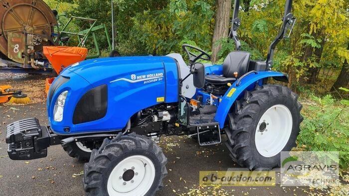 New Holland BOOMER 50 Traktory