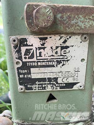 Nodet Pneumasem 2 Mechanické secí stroje