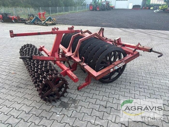 Packer  Balicí stroje