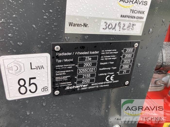 Schäffer 23E Kolové nakladače