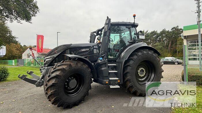 Valtra Q 285 1A9 Traktory