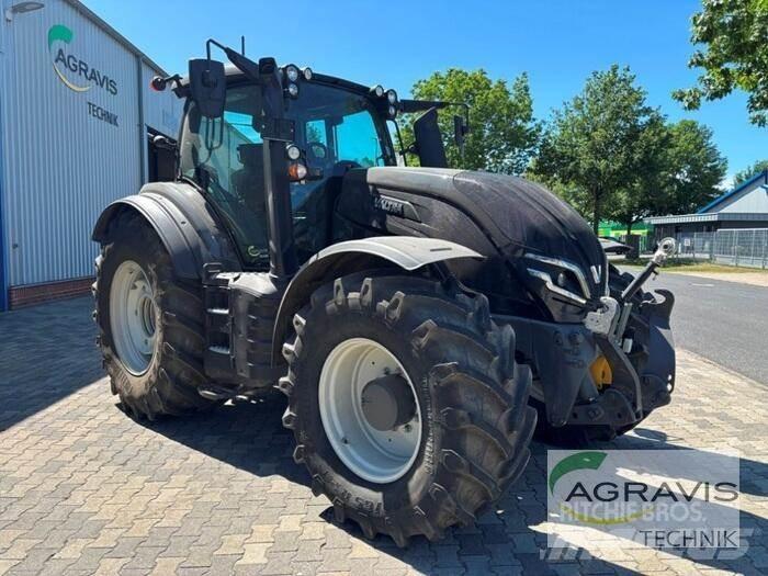 Valtra T 235 D 2A1 Traktory