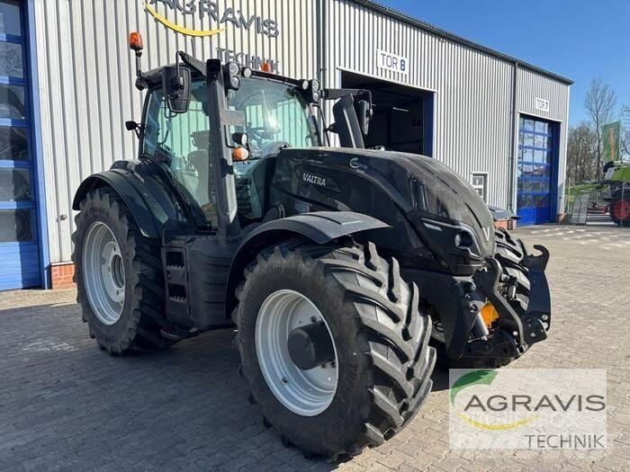 Valtra T 254 V VERSU Traktory