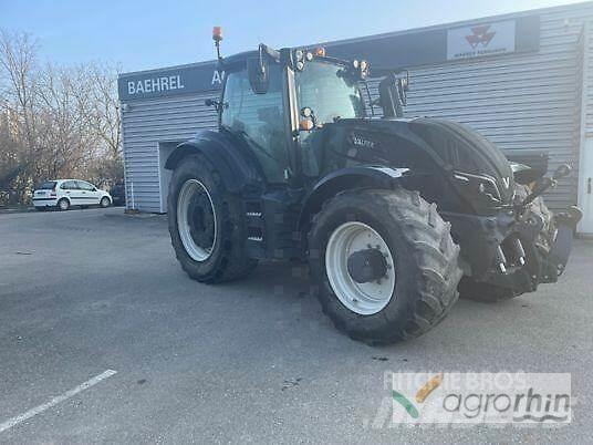 Valtra T254V Traktory