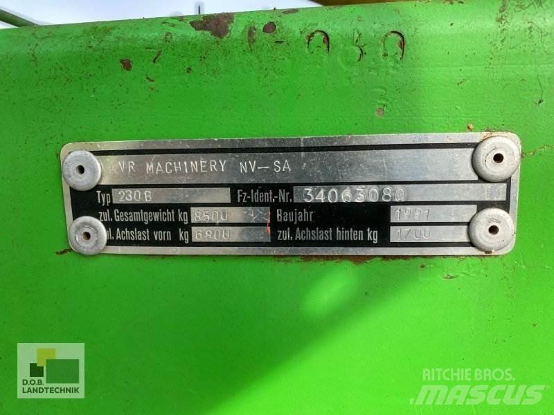 AVR 230 B Bramborové kombajny / sklízeče