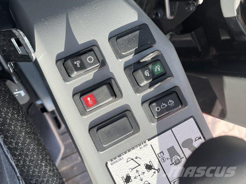 Bobcat E88 Kolová rýpadla