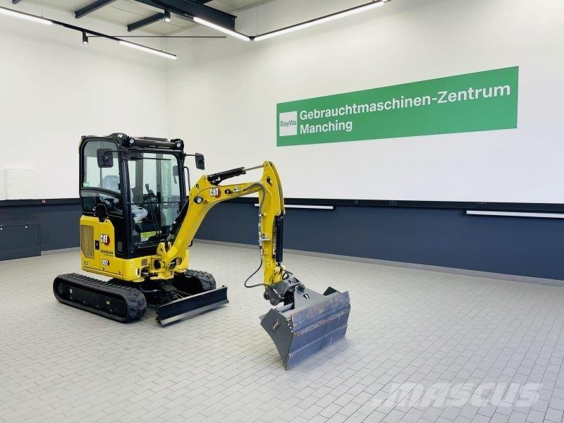 CAT 302CR-05A Kolová rýpadla