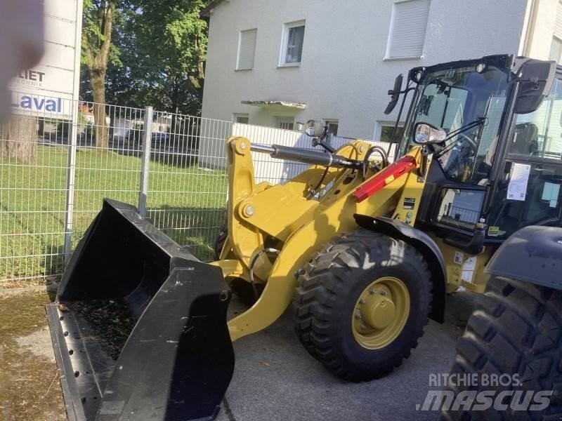 CAT 906-14 Kolové nakladače