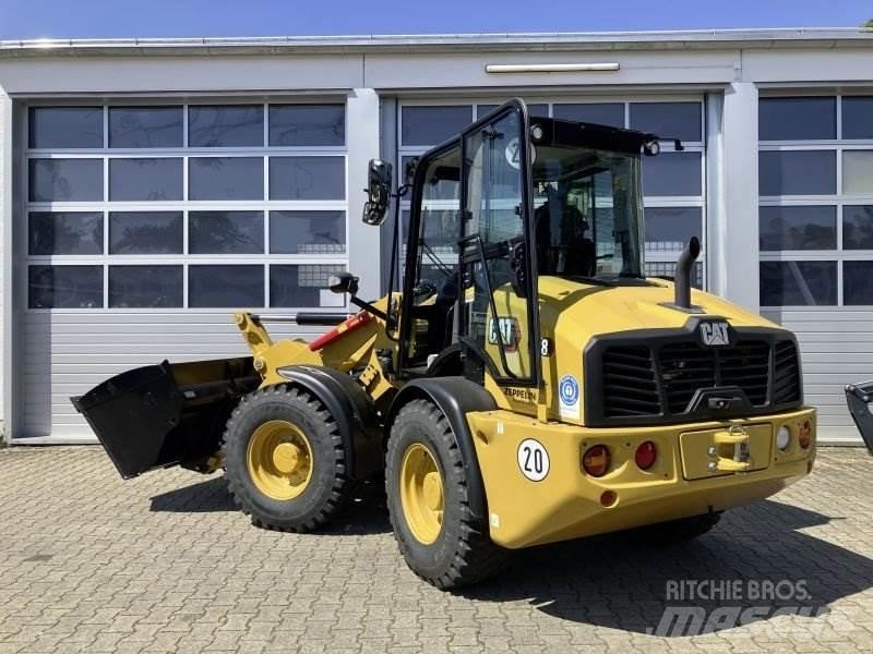 CAT 908-14A Kolové nakladače