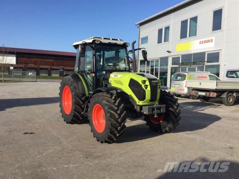 CLAAS AXOS 240 Traktory
